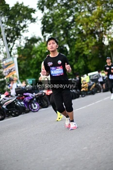 Runner Photo 4112432