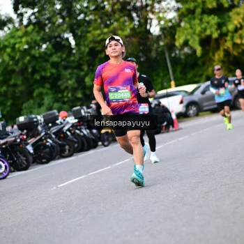 Runner Photo 4112441