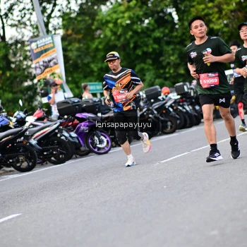 Runner Photo 4112488