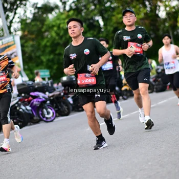 Runner Photo 4112494
