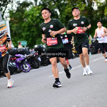 Runner Photo 4112501