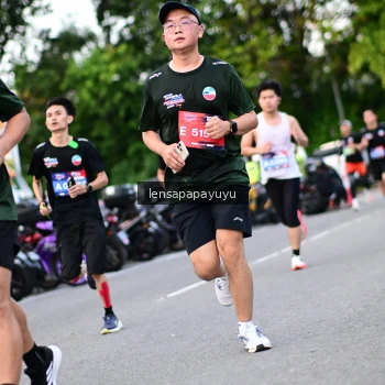 Runner Photo 4112514