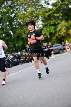 Runner Photo 4112524