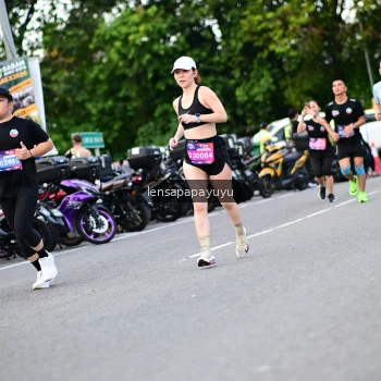 Runner Photo 4112549