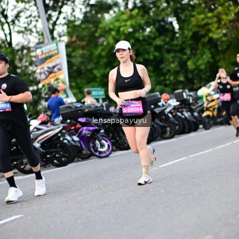 Runner Photo 4112553