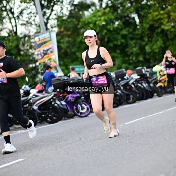 Runner Photo 4112555