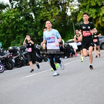 Runner Photo 4112561
