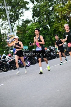 Runner Photo 4112599