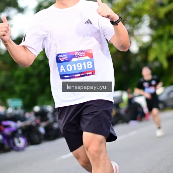 Runner Photo 4112626