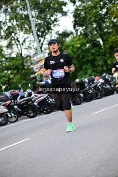 Runner Photo 4112638
