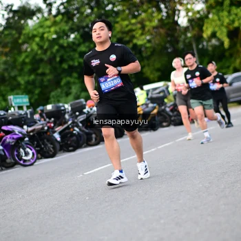 Runner Photo 4112648