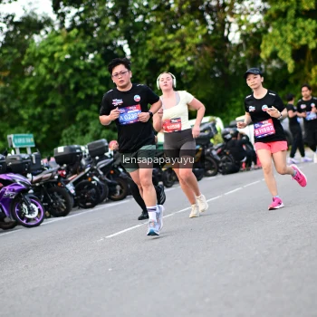 Runner Photo 4112659