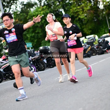 Runner Photo 4112665