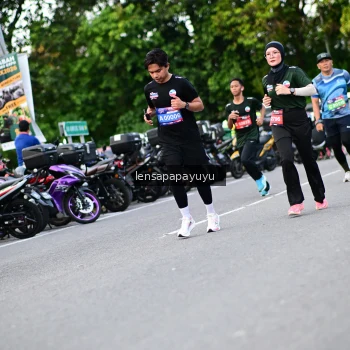 Runner Photo 4112678