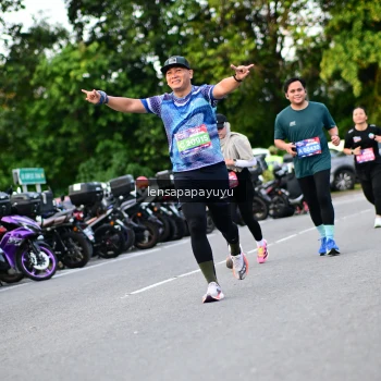 Runner Photo 4112692