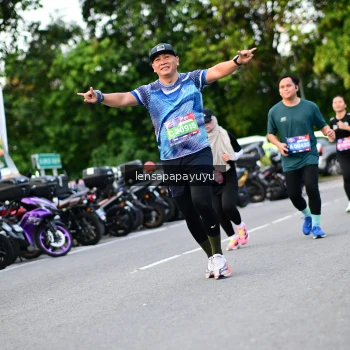 Runner Photo 4112693