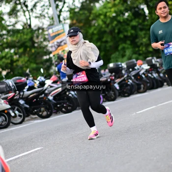 Runner Photo 4112713