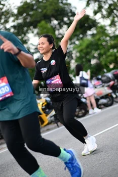 Runner Photo 4112718