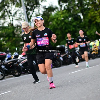 Runner Photo 4112765