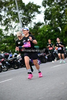 Runner Photo 4112766