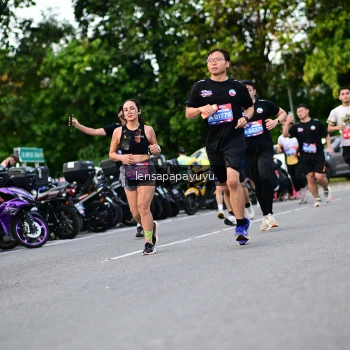 Runner Photo 4112785