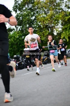 Runner Photo 4112791