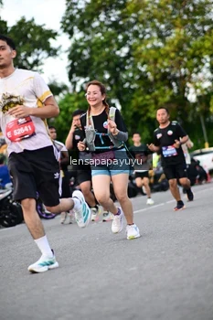 Runner Photo 4112801