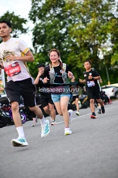 Runner Photo 4112806