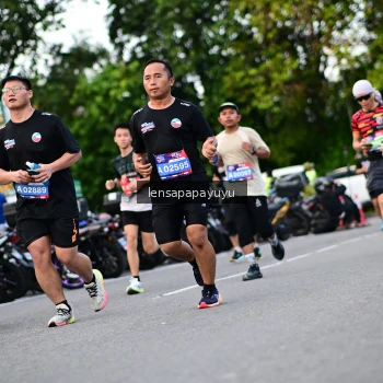 Runner Photo 4112809