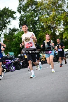 Runner Photo 4112810