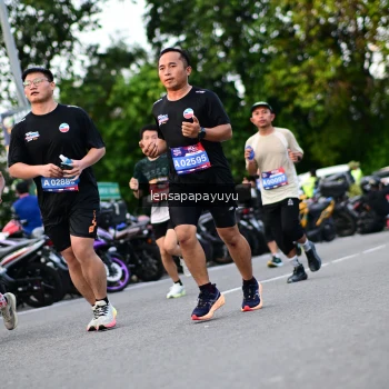 Runner Photo 4112811