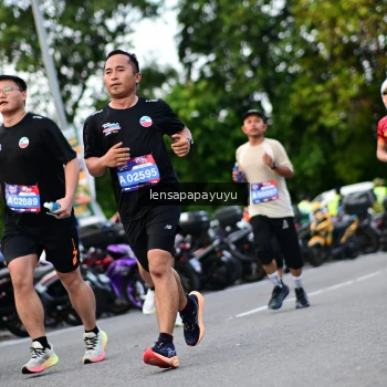 Runner Photo 4112819