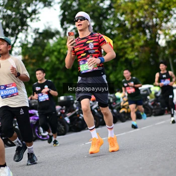 Runner Photo 4112831