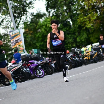 Runner Photo 4112841