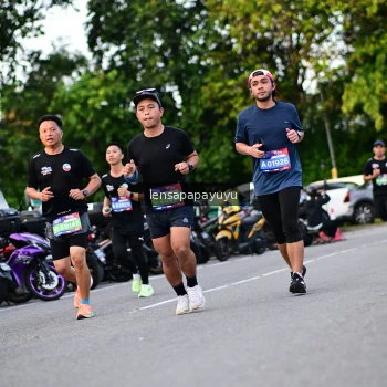 Runner Photo 4112855