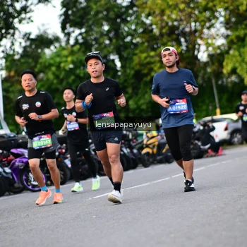 Runner Photo 4112866