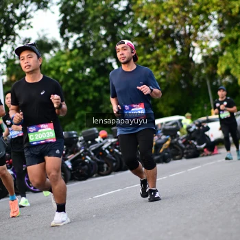 Runner Photo 4112871