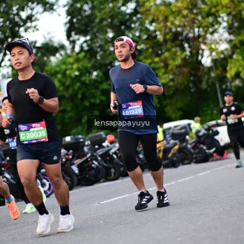 Runner Photo 4112879
