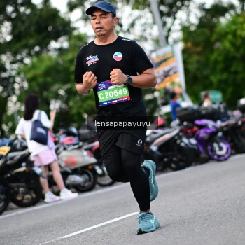 Runner Photo 4112881