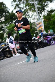 Runner Photo 4112882