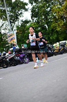 Runner Photo 4112893
