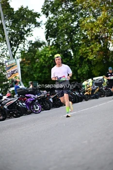 Runner Photo 4112909