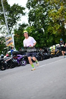 Runner Photo 4112910