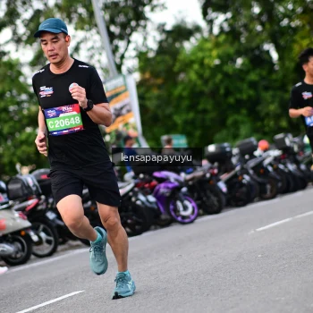 Runner Photo 4112916