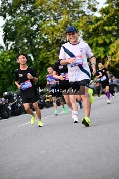 Runner Photo 4112917