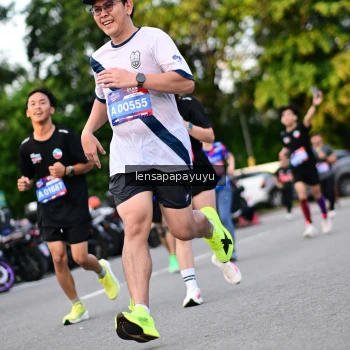Runner Photo 4112921
