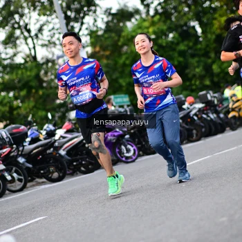 Runner Photo 4112932