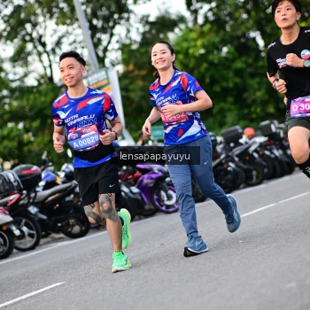 Runner Photo 4112934