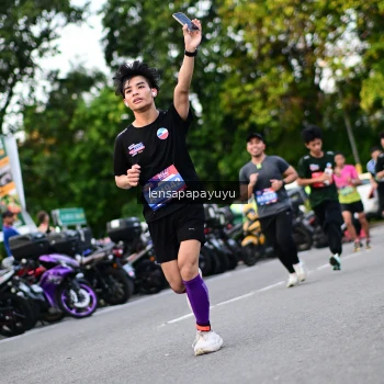 Runner Photo 4112941