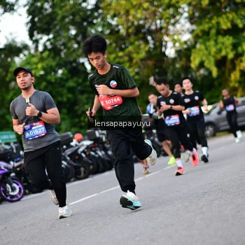 Runner Photo 4112952
